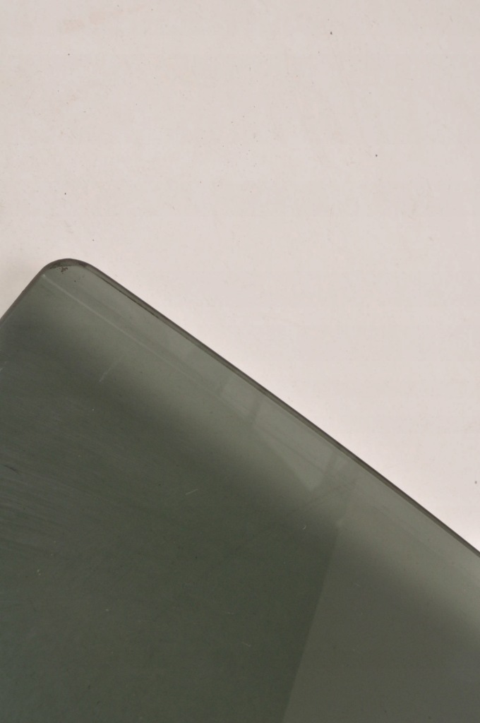 Mercedes w156 стекло правая задняя 17r Цена