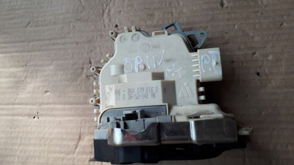 фото №1, S4 b8 lift a4 замок дверь правый задняя 5 pin a5 q5