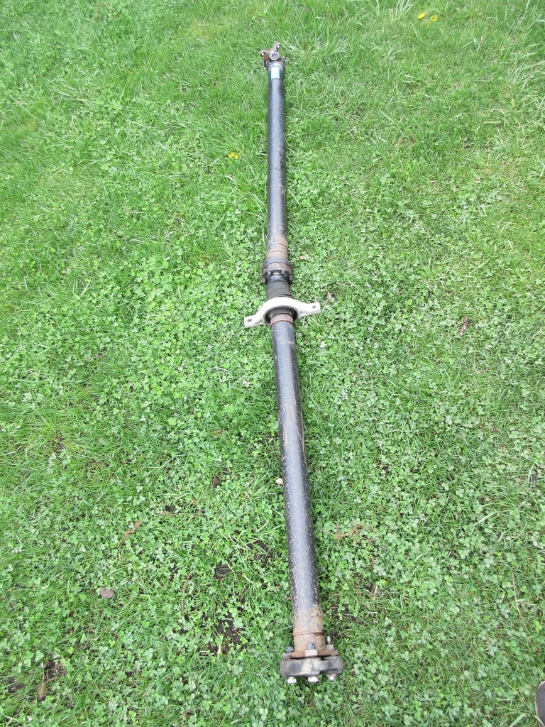 фото №1, Kia sportage ix35 2.0crdi 49300-3w000 wał приводной