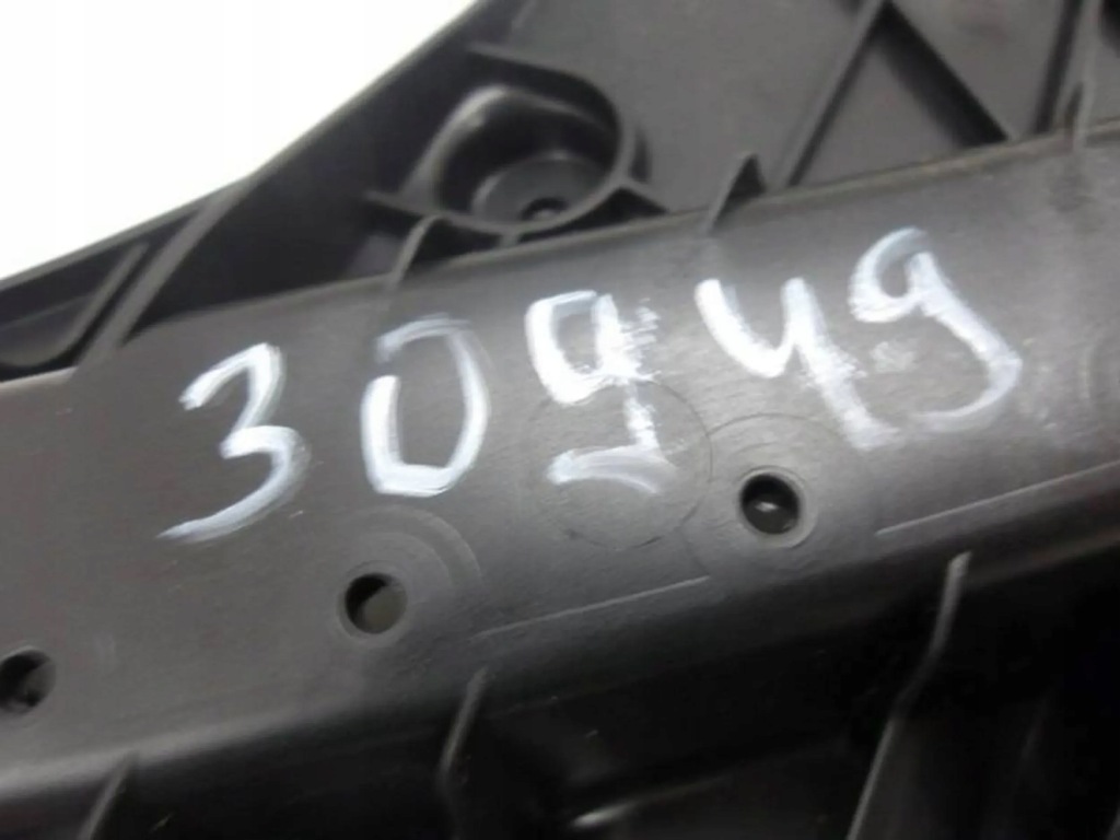 Tesla model 3 кронштейн фара правый перед Цена