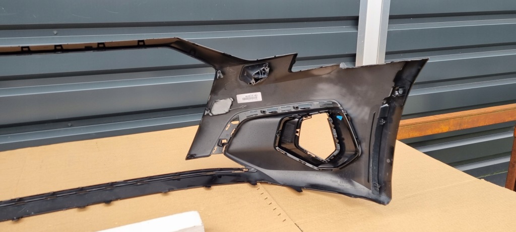 Купить Audi a3 8y0 2020- бампер перед оригинал c285