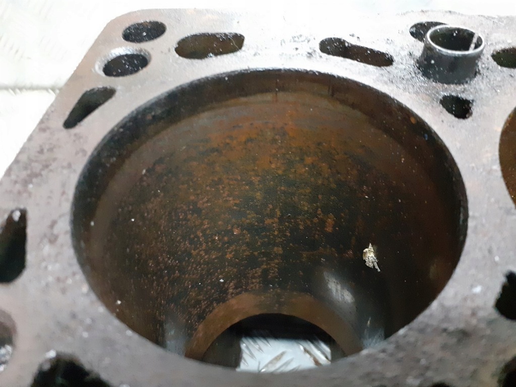 фото №12, Блок двигуна awx vw passat b5 1.9 tdi 038103021aa