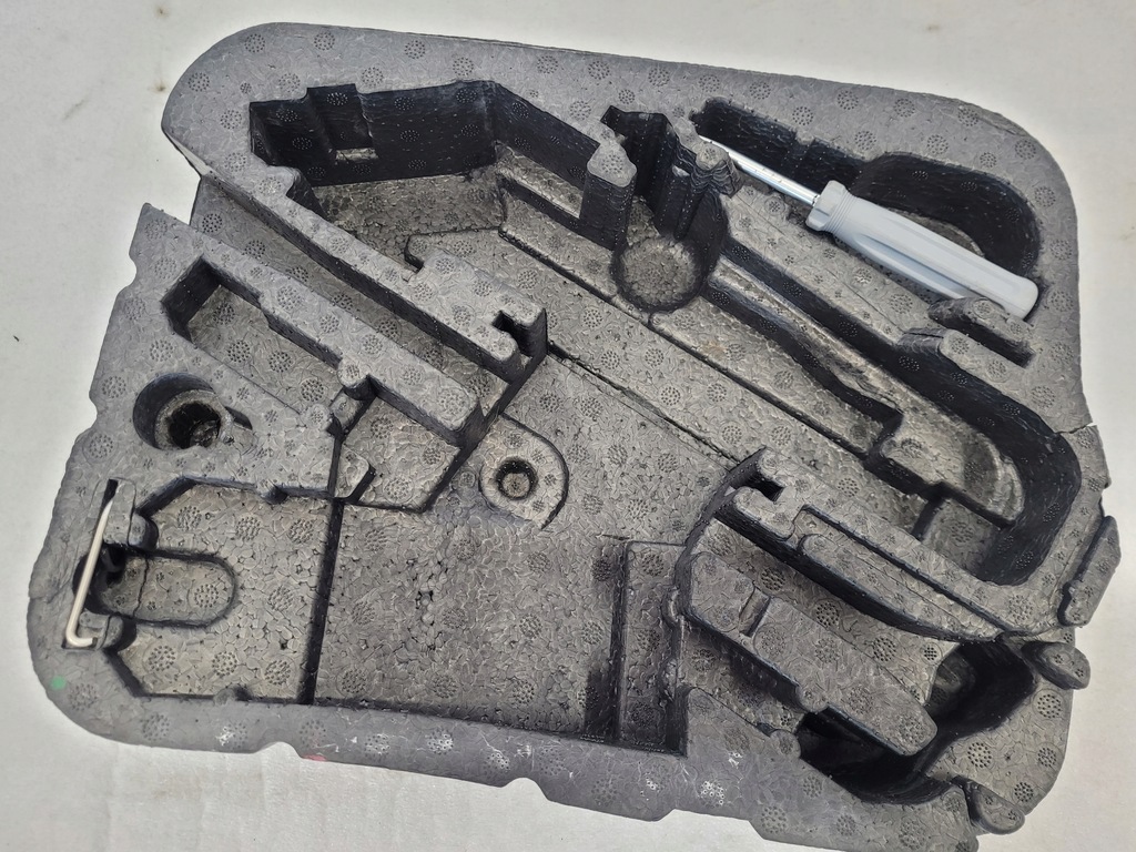 фото №3, Mini r55 r56 вкладиш багажника 6778555