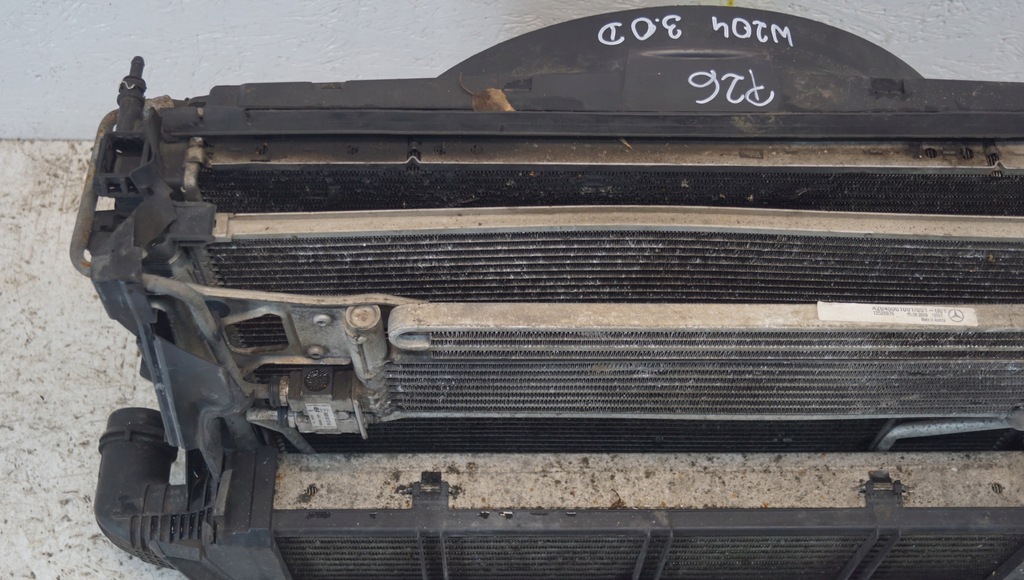 фото №13, Радиатор вентилятор mercedes w204 3.0 cdi