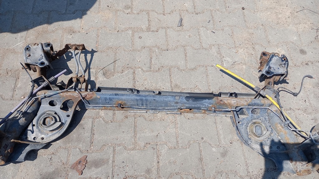 фото №3, Балка підвіска задня renault modus 04r