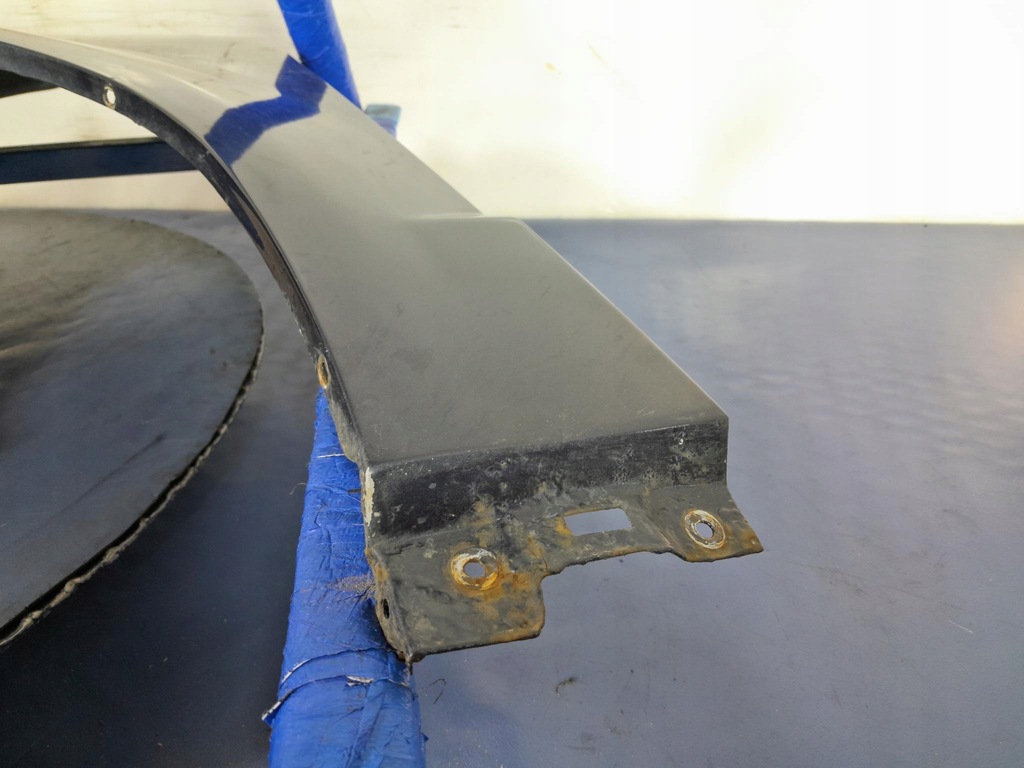 фото №5, Chrysler town country v крыло перед левый pbl