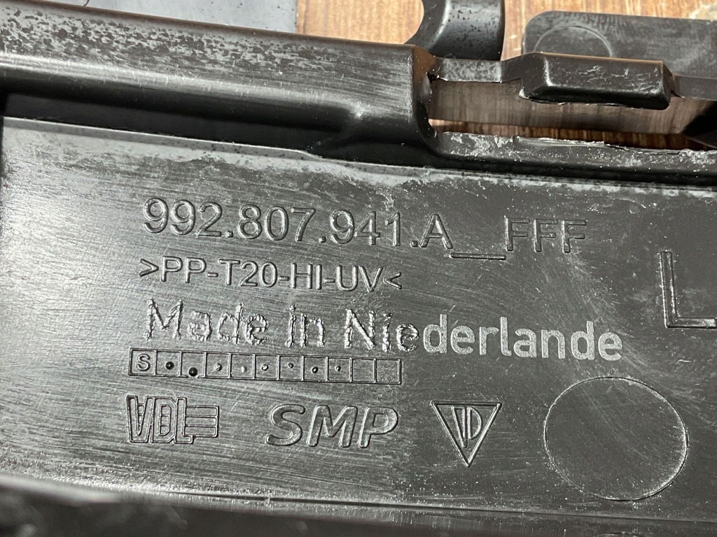 Решётка впуск бампера левый задняя porsche 911 992 992807941a Доставка