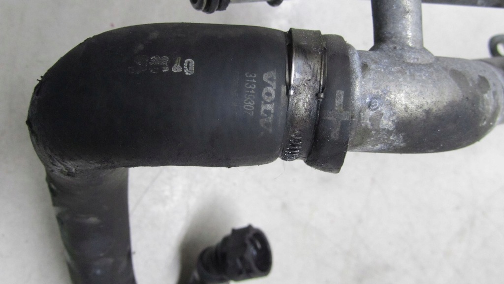 фото №4, Volvo v40 ii 2.0 магистраль wody труба 12-17