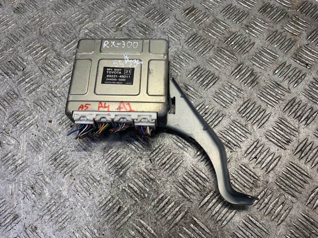 фото №1, Lexus rx300 i бортовий комп'ютер блок керування 89221-48011
