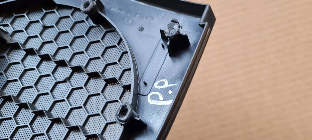 фото №8, A4 b6 b7 накладка динаміка правий перед bose 8e0035420a