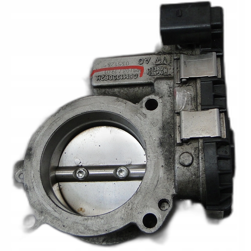 фото №1, Дроссельная заслонка audi s4 b9 8w 8w0 3.0tfsi 06m133062h