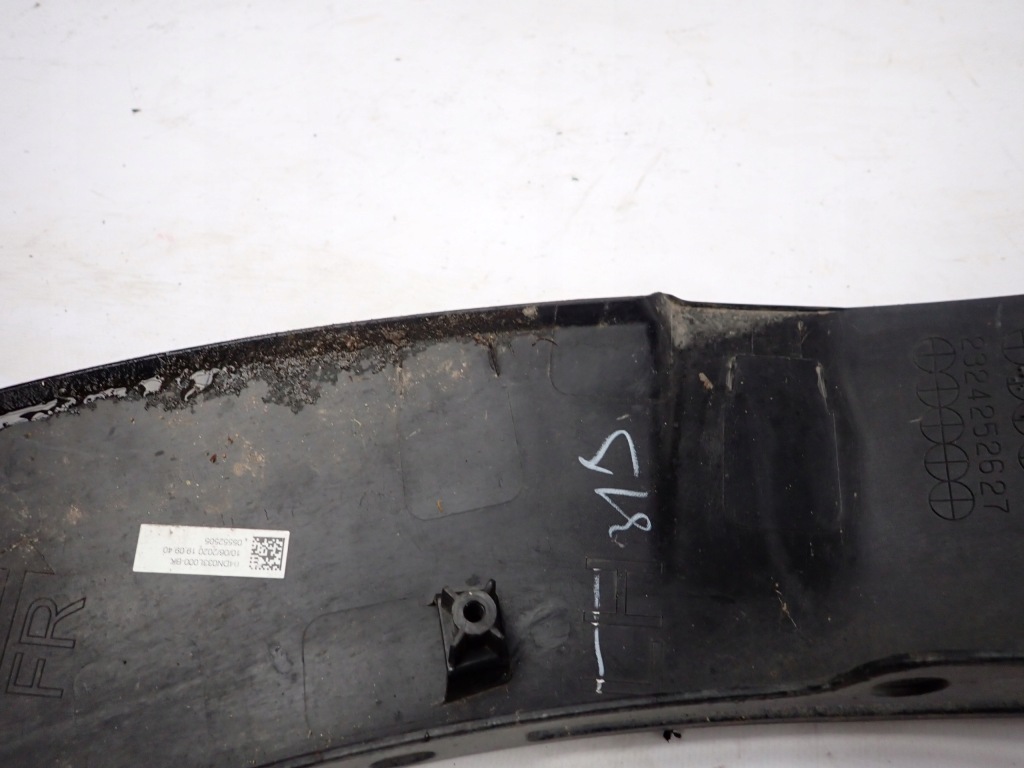 фото №8, Mazda cx30 молдинг ліва бампера перед dgh9-51w81