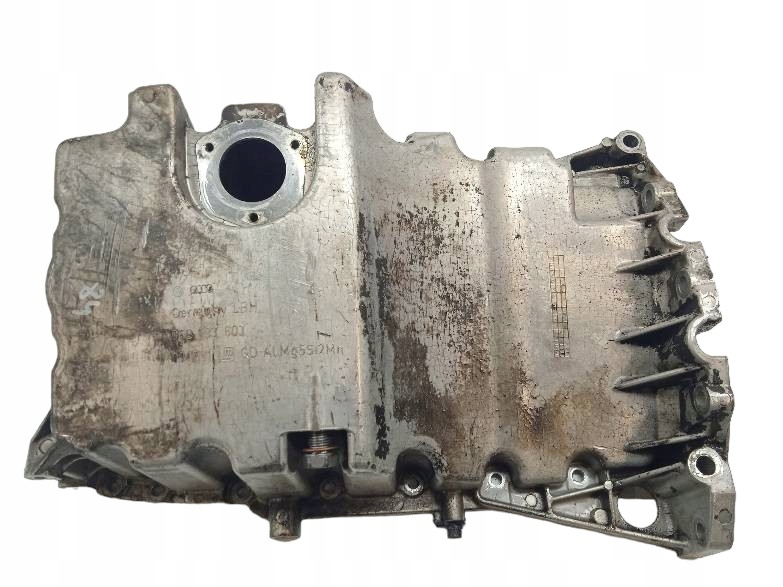 Поддон масляная 06b103603 2.0 20v audi a4 2 2000-2006 b6 Недорого