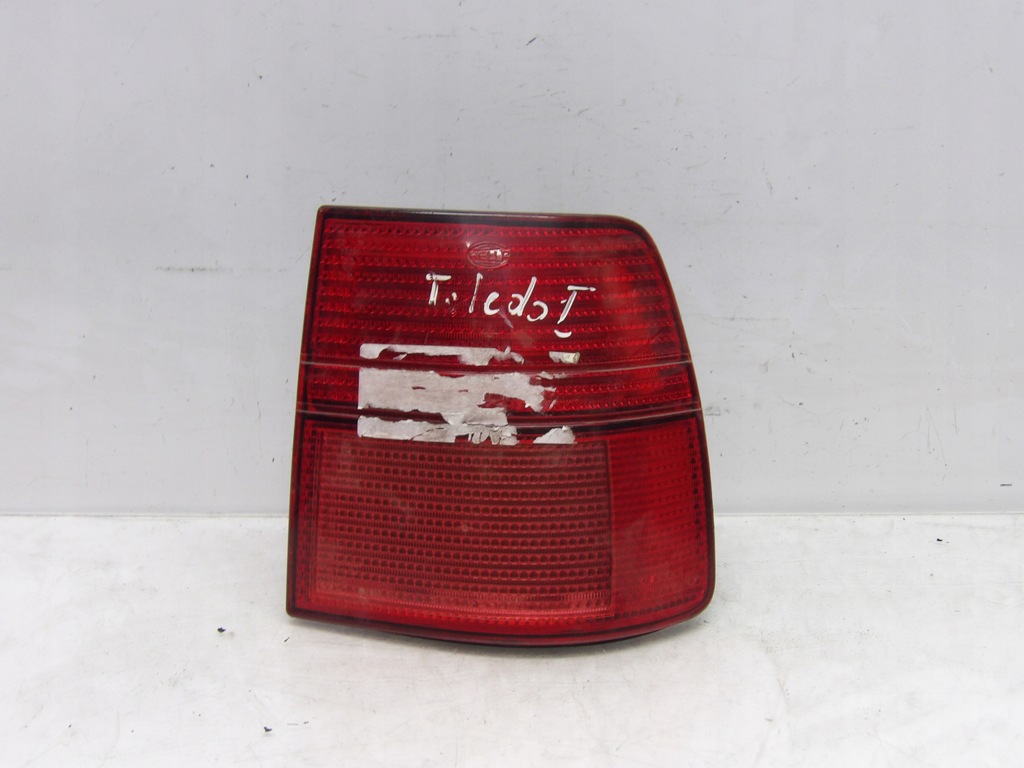 фото №1, Лампа права задня seat toledo