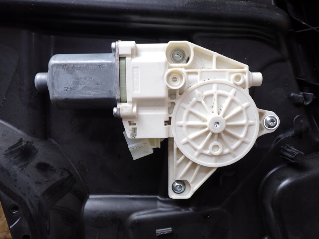 фото №6, Підйомник скло правий перед mercedes gls ii x166 3.0 17r a1669060301 9505