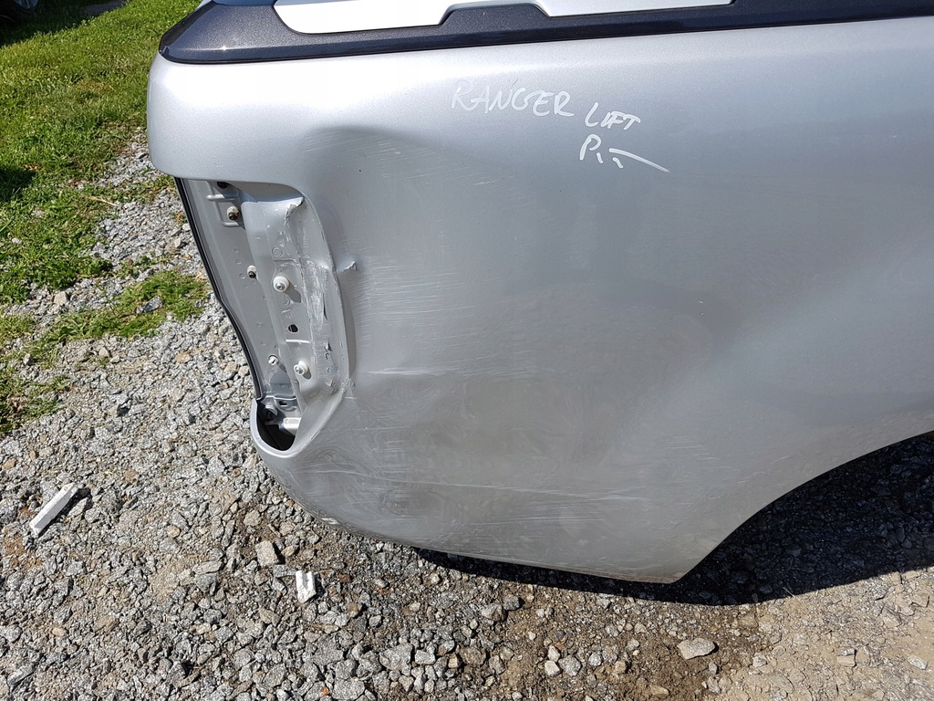 фото №6, Ford ranger iv v 2021 кузов обшивка задняя