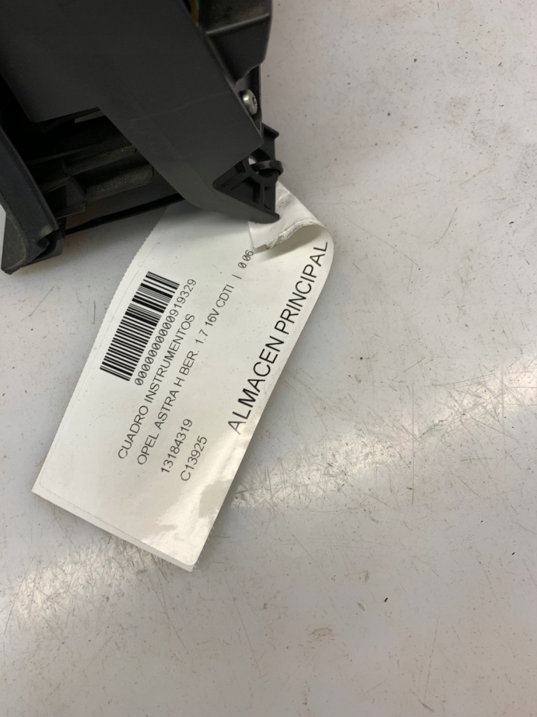 фото №4, Прилади opel оригінальний номер 13184319