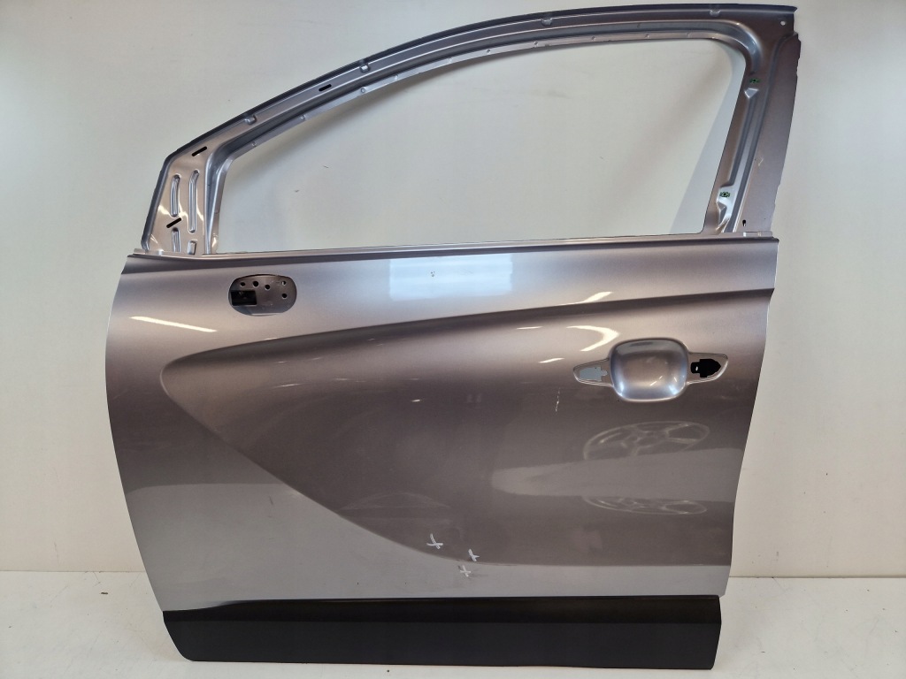 Купить Opel crossland дверь передние левая левый перед