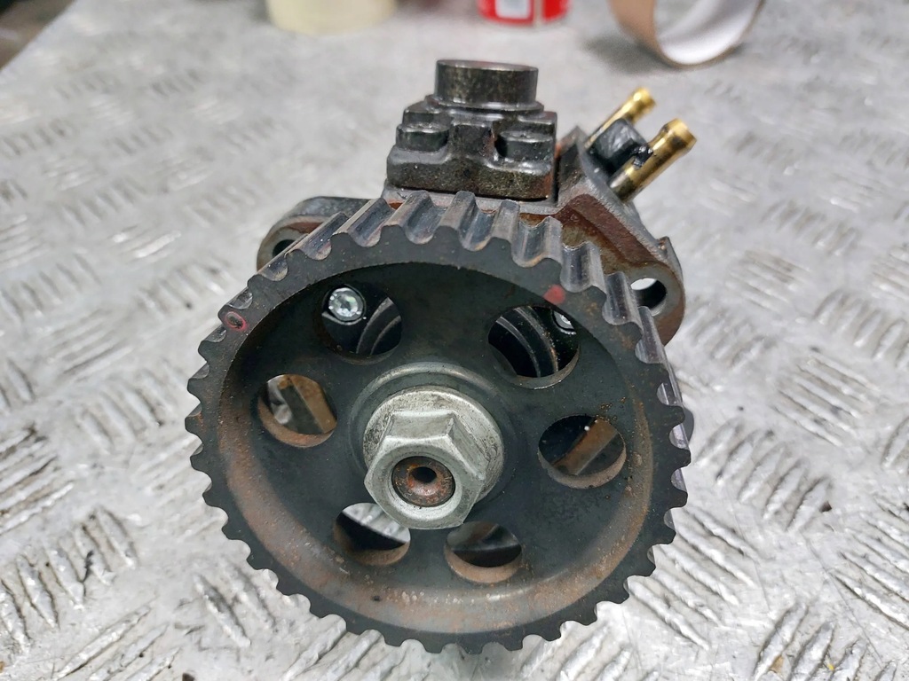 фото №2, Насос впрыскная 0445010071 alfa romeo 147 156 1.9