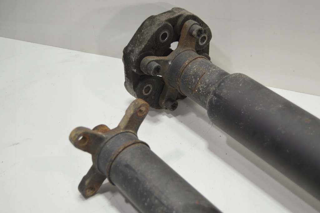 Купити Wał привідний mercedes e klasa w211 cls w219 5.5 amg компресор 2114104106