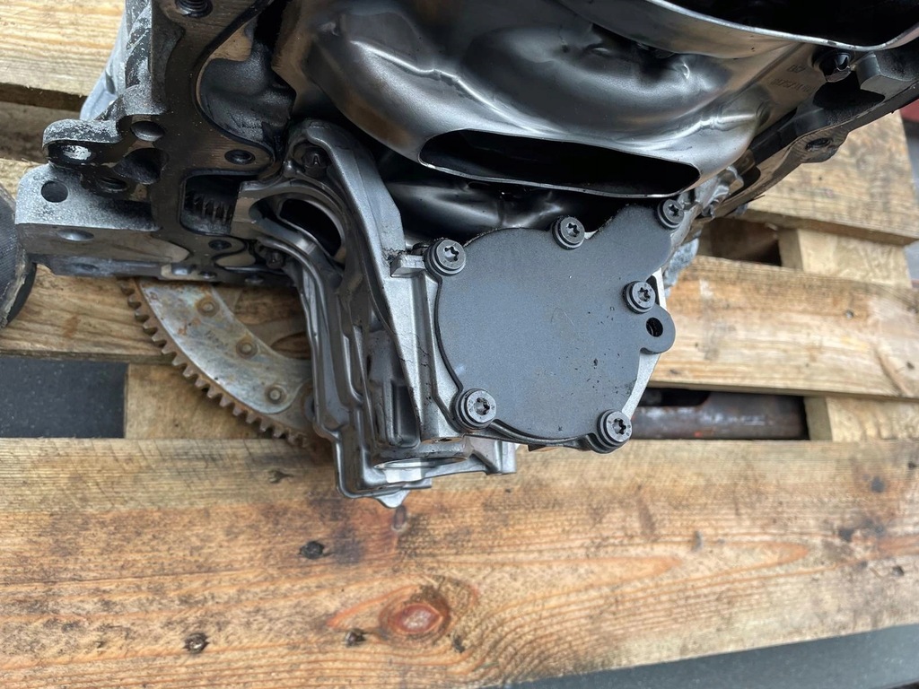 фото №9, Блок двигуна dół двигуна bmw g30 g20 g01 b47d20b блок wał 8579506