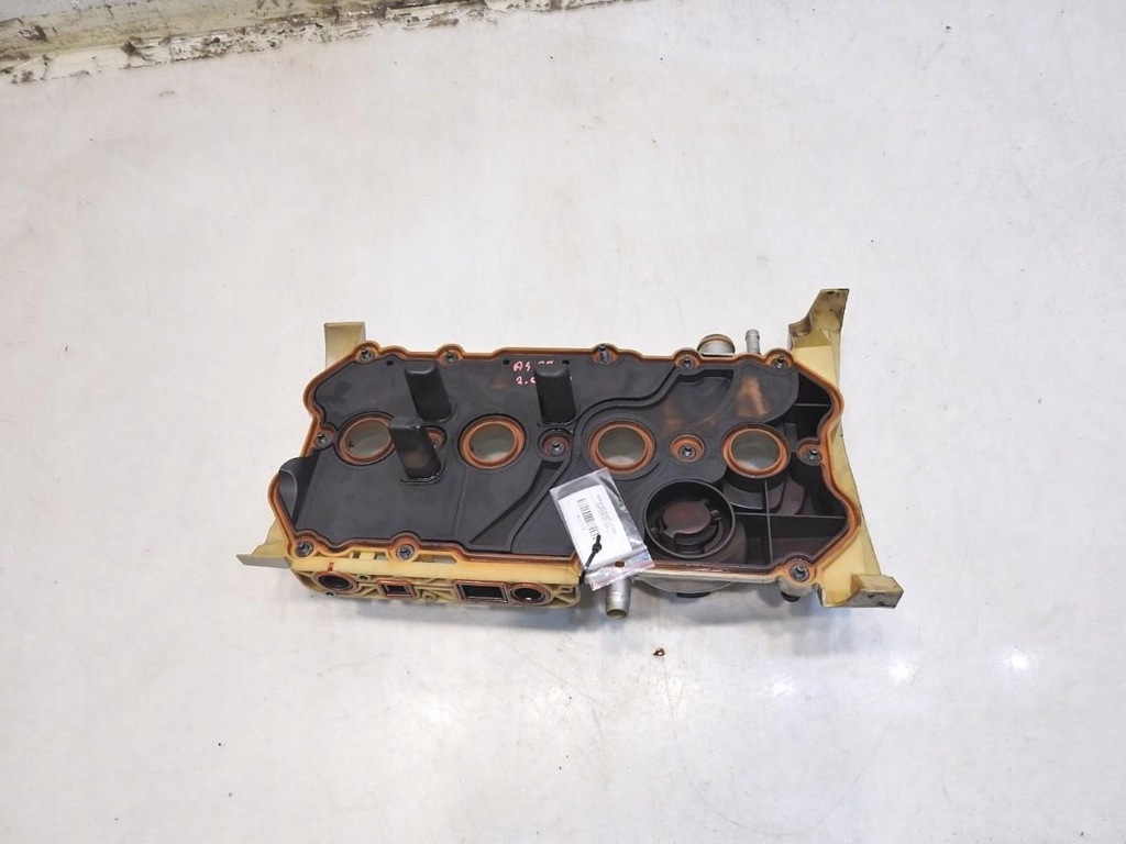 фото №3, Кришка клапанів audi a4 b7 2.0 tfsi