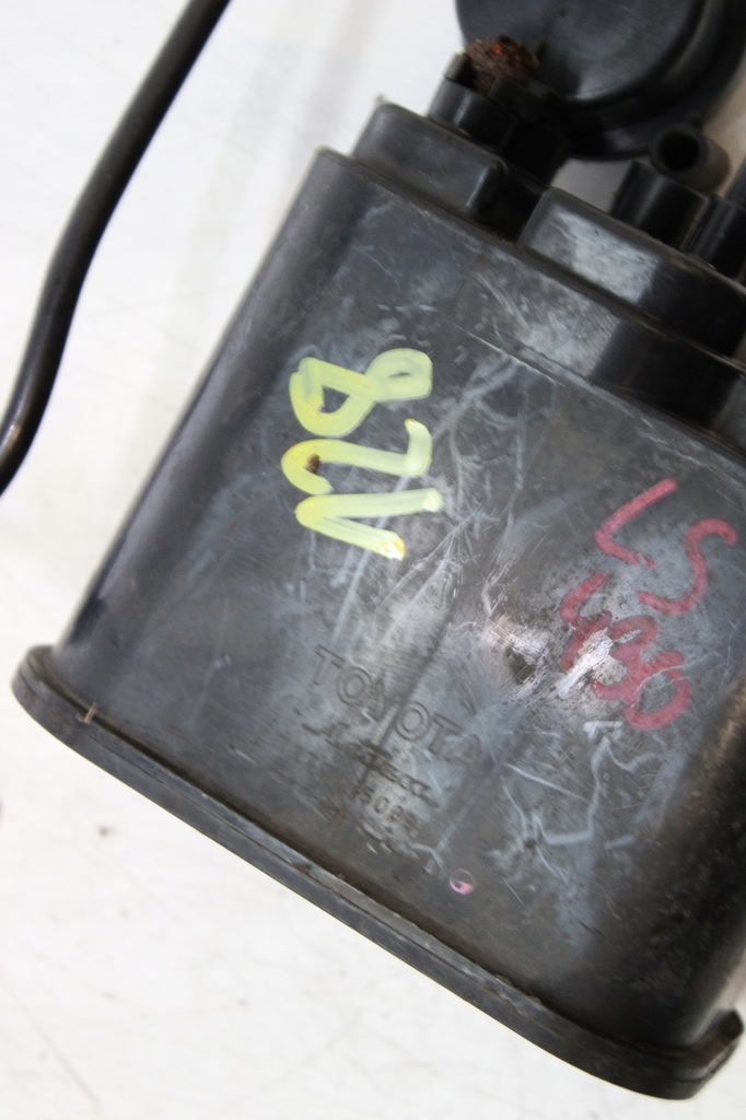 фото №5, Lexus ls 430 ls430 2004 lift фильтр угольный 77704-50090