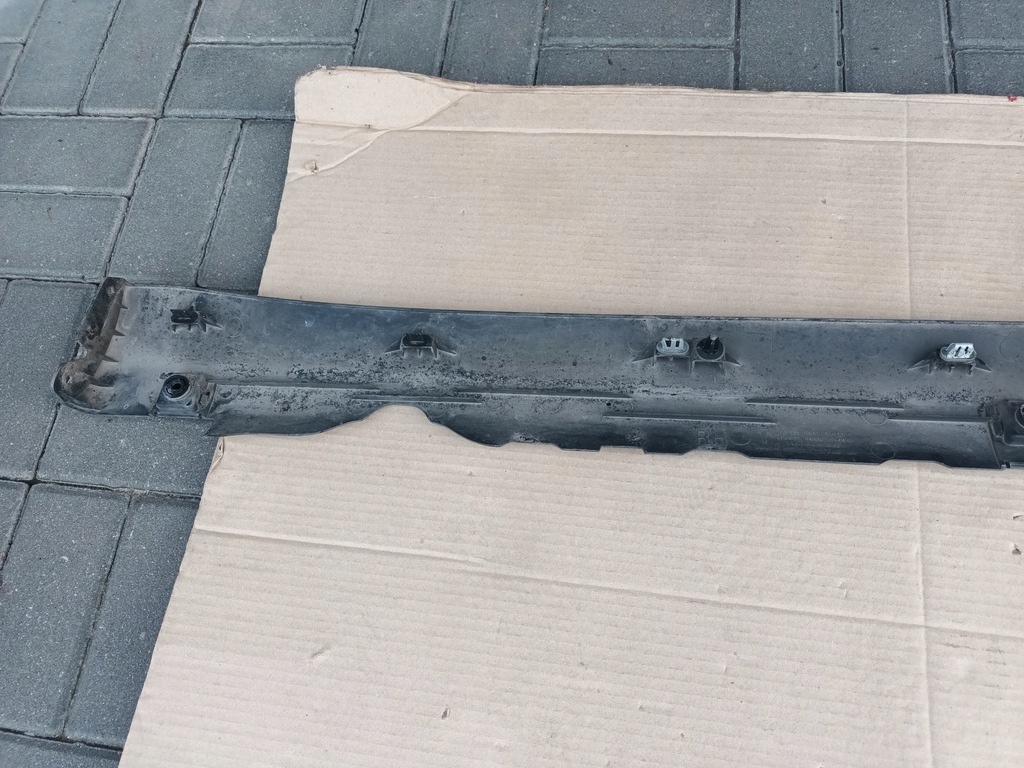 фото №7, Молдинг порог правая tesla model 3 порог правый