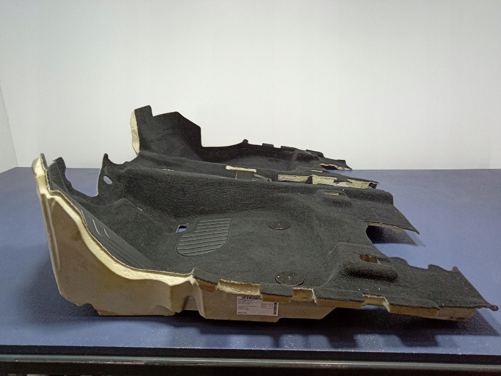 фото №10, Bmw ix1 x1 u11 обшивка пол задняя 9462331