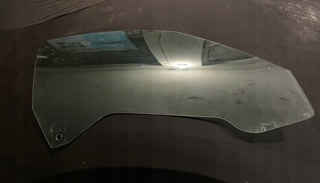 фото №1, Ferrari roma скло праве двері 906597