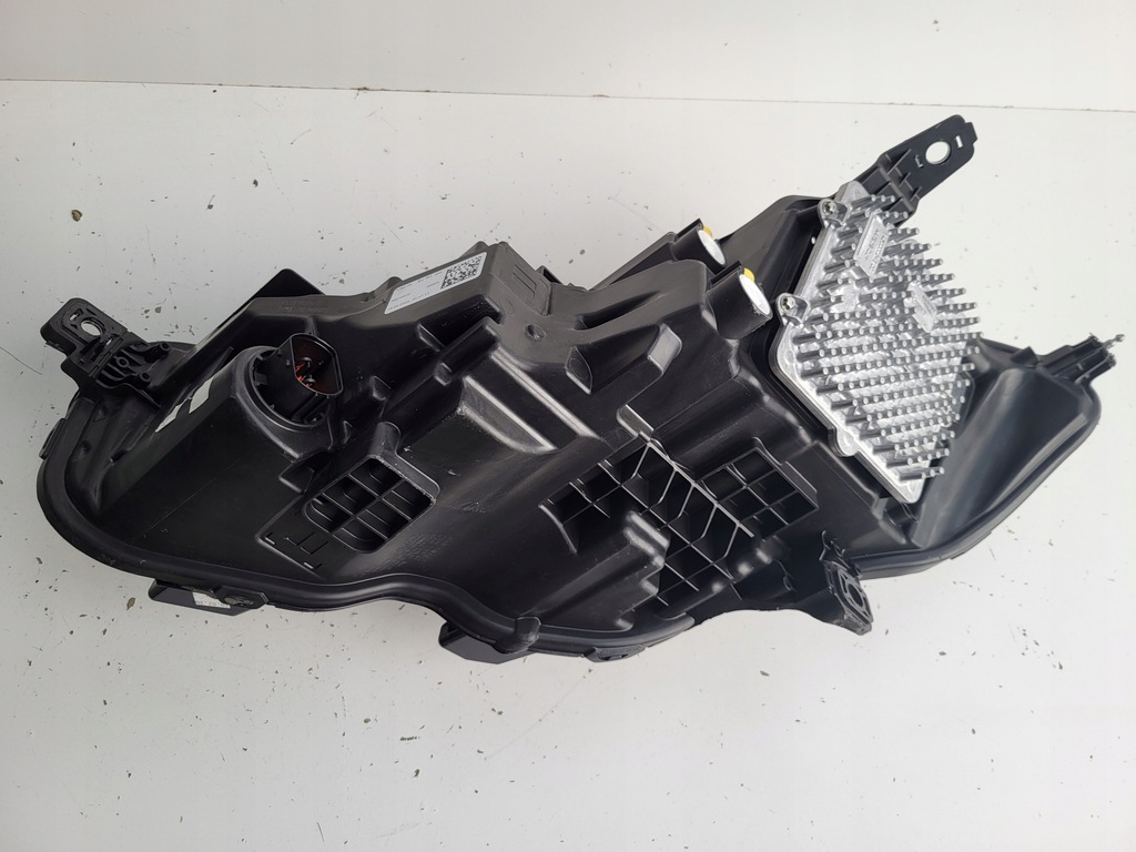 фото №9, Лампа правая перед jaguar xe x760 mid europa lx73-13w029-ec