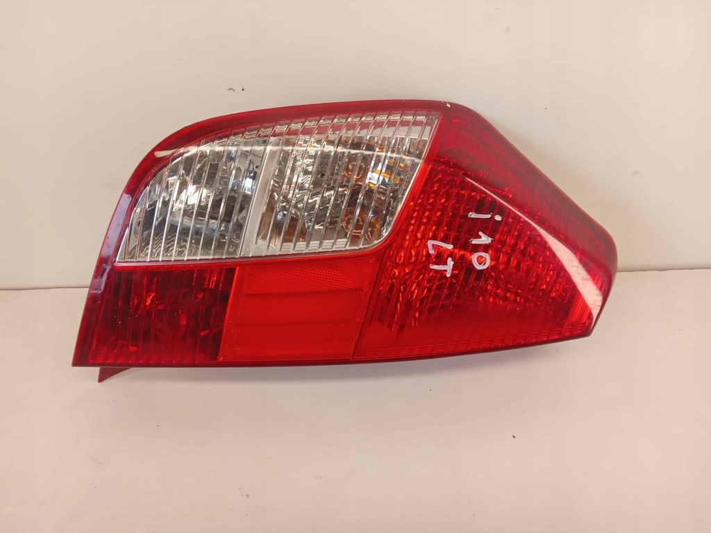 фото №1, Hyundai i10 лампа левая задняя