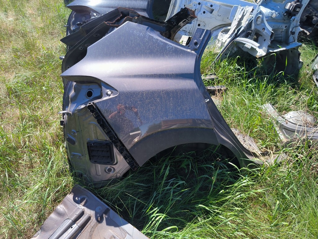 фото №1, Hyundai tucson ii чверть крила задня задня права колір z3g