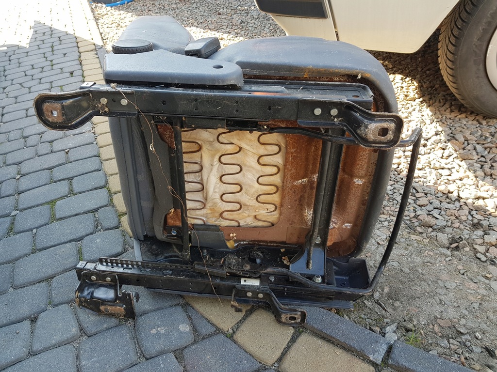 фото №12, Ford transit connect 02-13 сиденья перед передние левый правый