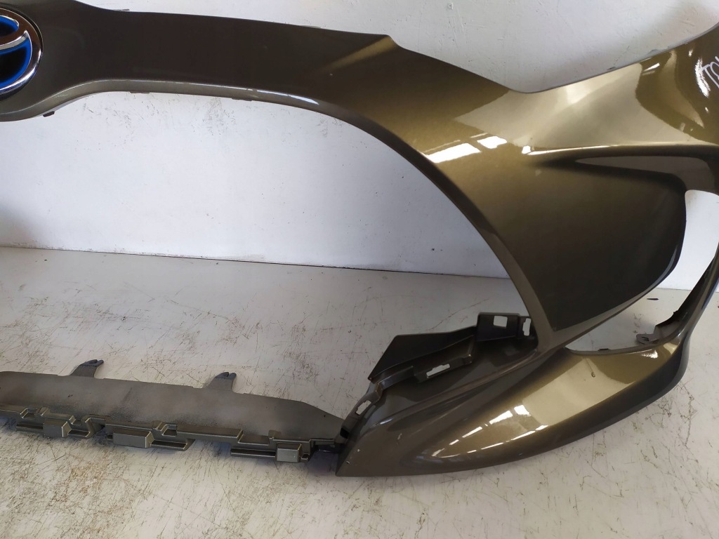 Бампер передні  передній toyota yaris iv 52119k0050 Зі Шроту