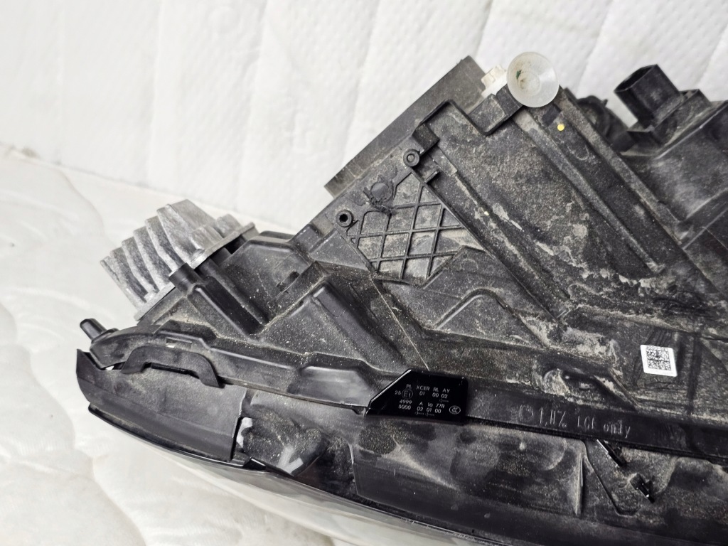 Фара фара перед правий правий full led mercedes w243 a2439068900 Доставка