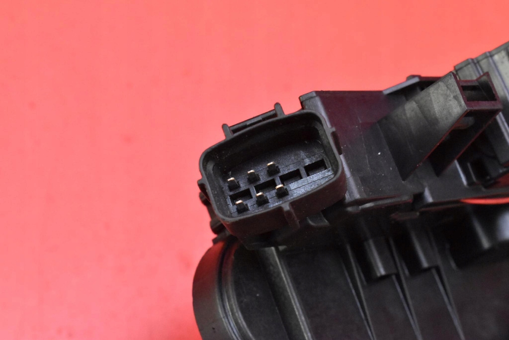 Замок двері лівий перед передній eu 51708421 fiat idea 1 i 03-20 Київ