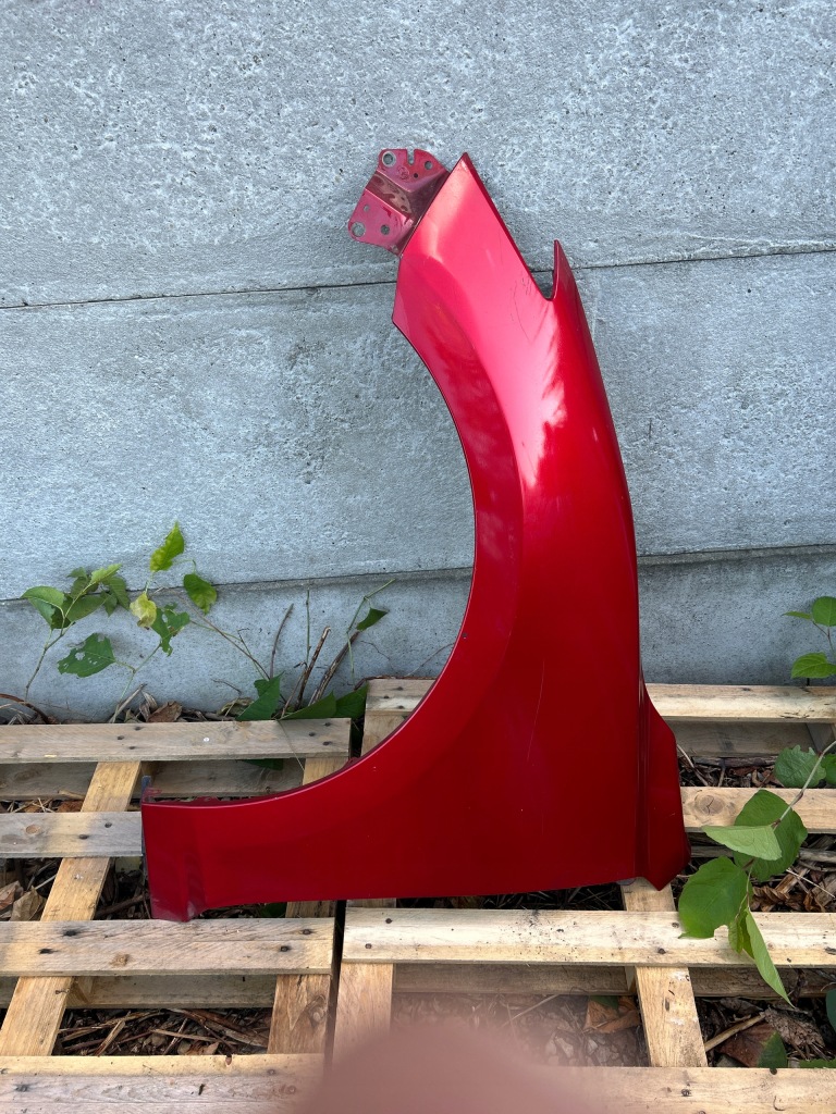 Купити Крило передній ліве перед mazda 3 bm 2013-2018