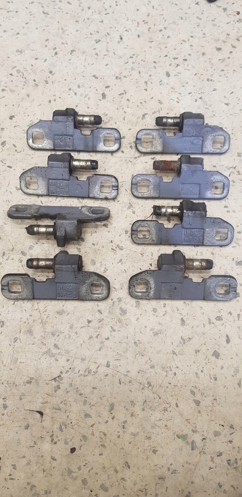 фото №2, Петлі двері перед задня комплект volvo v70 s70