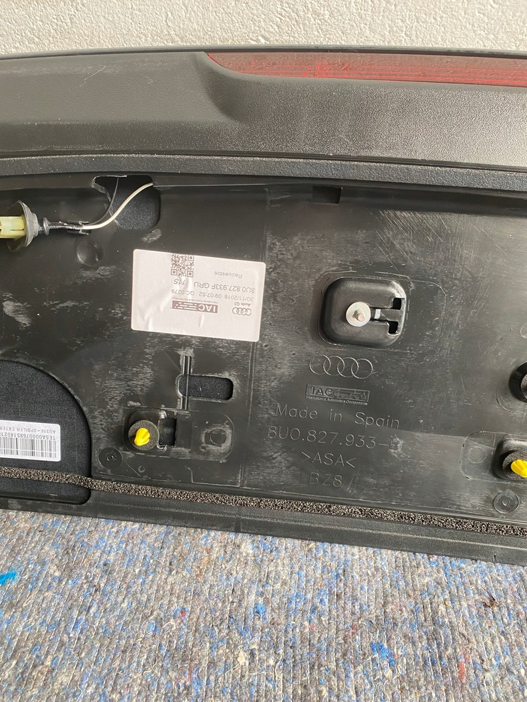 фото №12, Спойлер крышки спойлер задняя audi q3 8u0827933