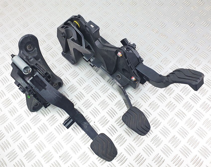 фото №10, Renault clio 5 v педалі педаль гальма зчеплення потенціометр педаль газу