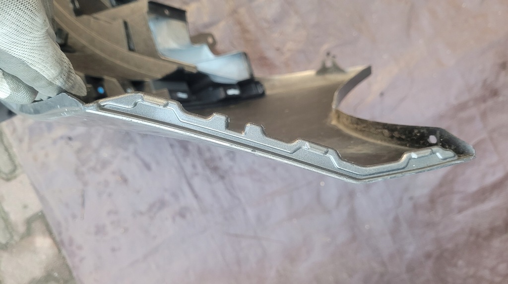 фото №9, Toyota corolla e16 lift 16- бампер передній перед 52119-02f30 / 4057