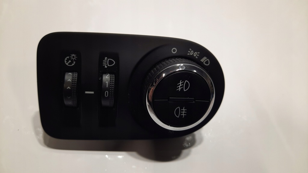 фото №1, Opel corsa d переключатель света 13310335