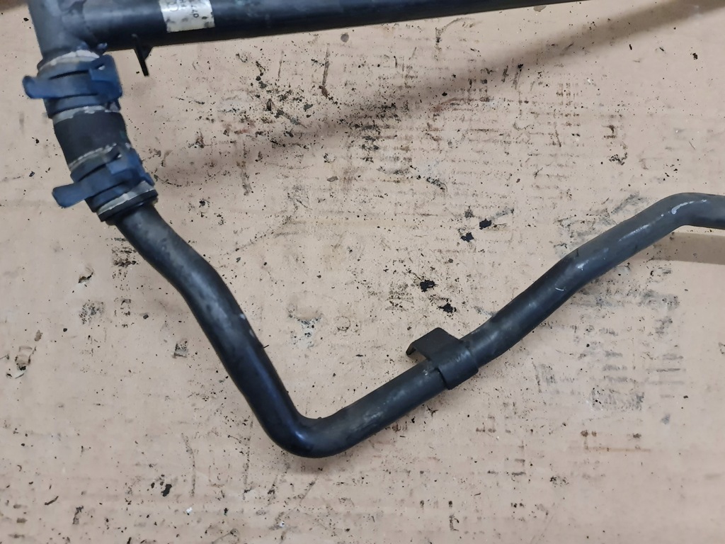 фото №3, Шланг трубка wody audi a8 d2 4.2 077121065s