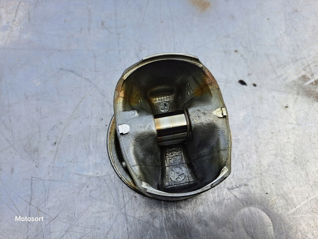 фото №5, Mercedes w205 c200 поршень a2701917 cgi