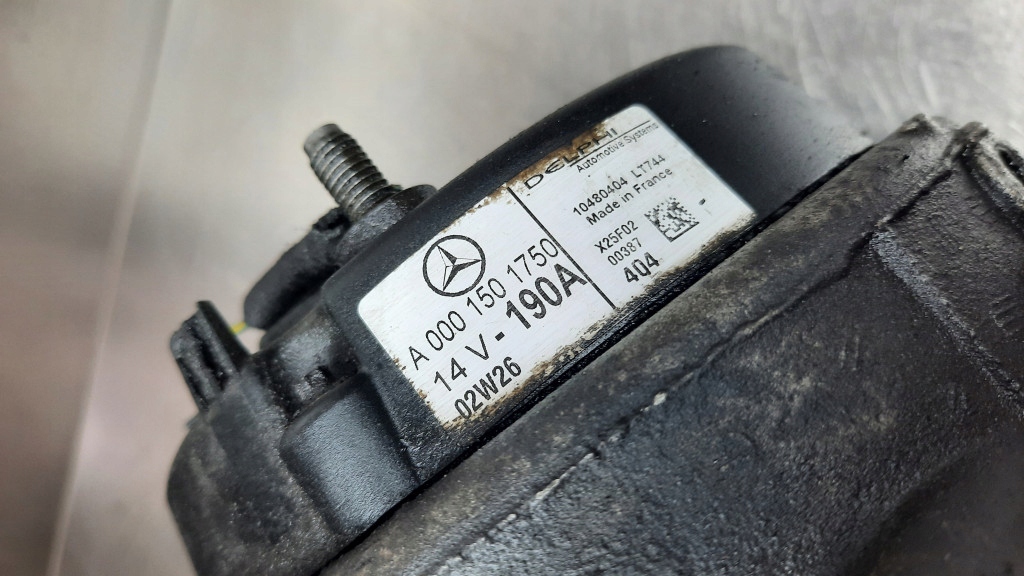 фото №5, Генератор a0001501750 mercedes w203 2.2 cdi