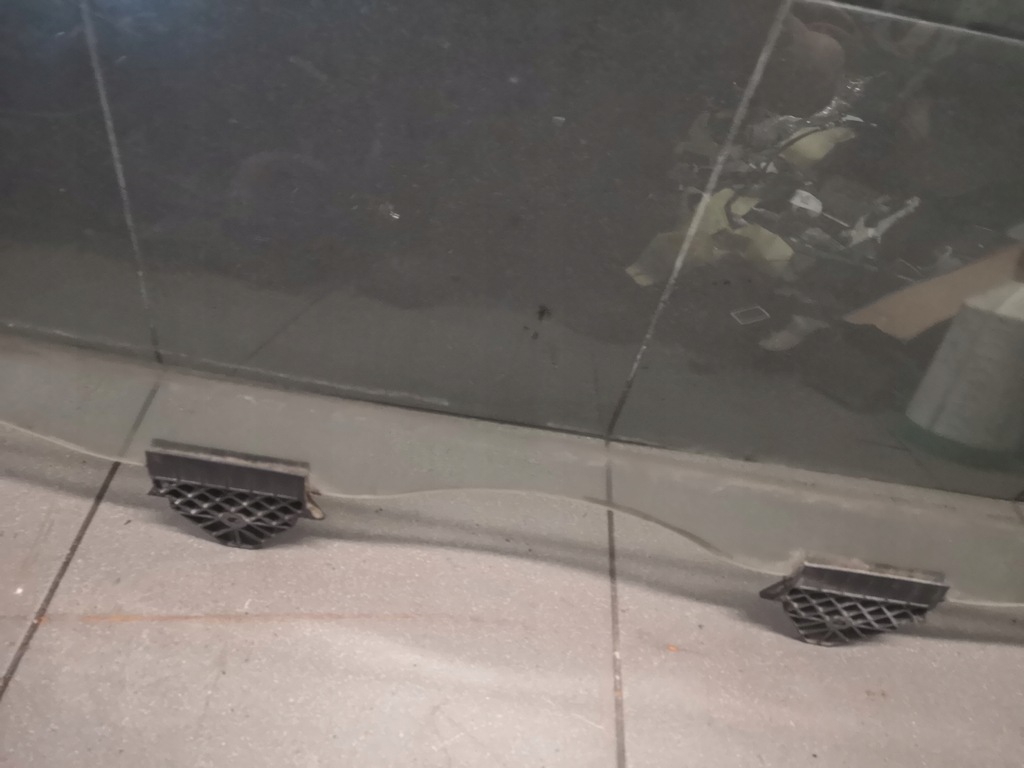 фото №5, Стекло дверь правый задняя audi a8 d3 long vsg 04r