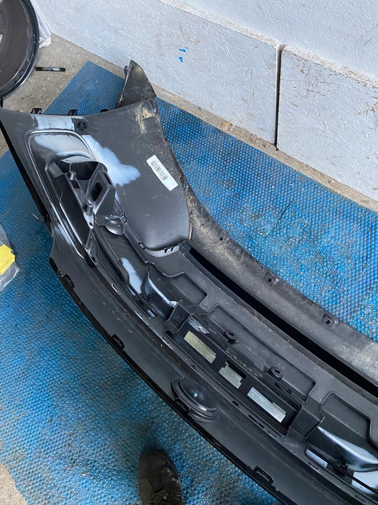 фото №8, Бампер задняя задний bmw i8 pdc 14-