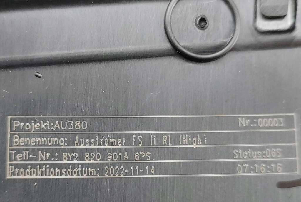 фото №6, Audi a3 8y 2023 форсунки / решётки обдув панели приборной панели