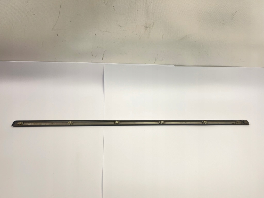 фото №9, Верхній вузька молдинг бічна mercedes w201